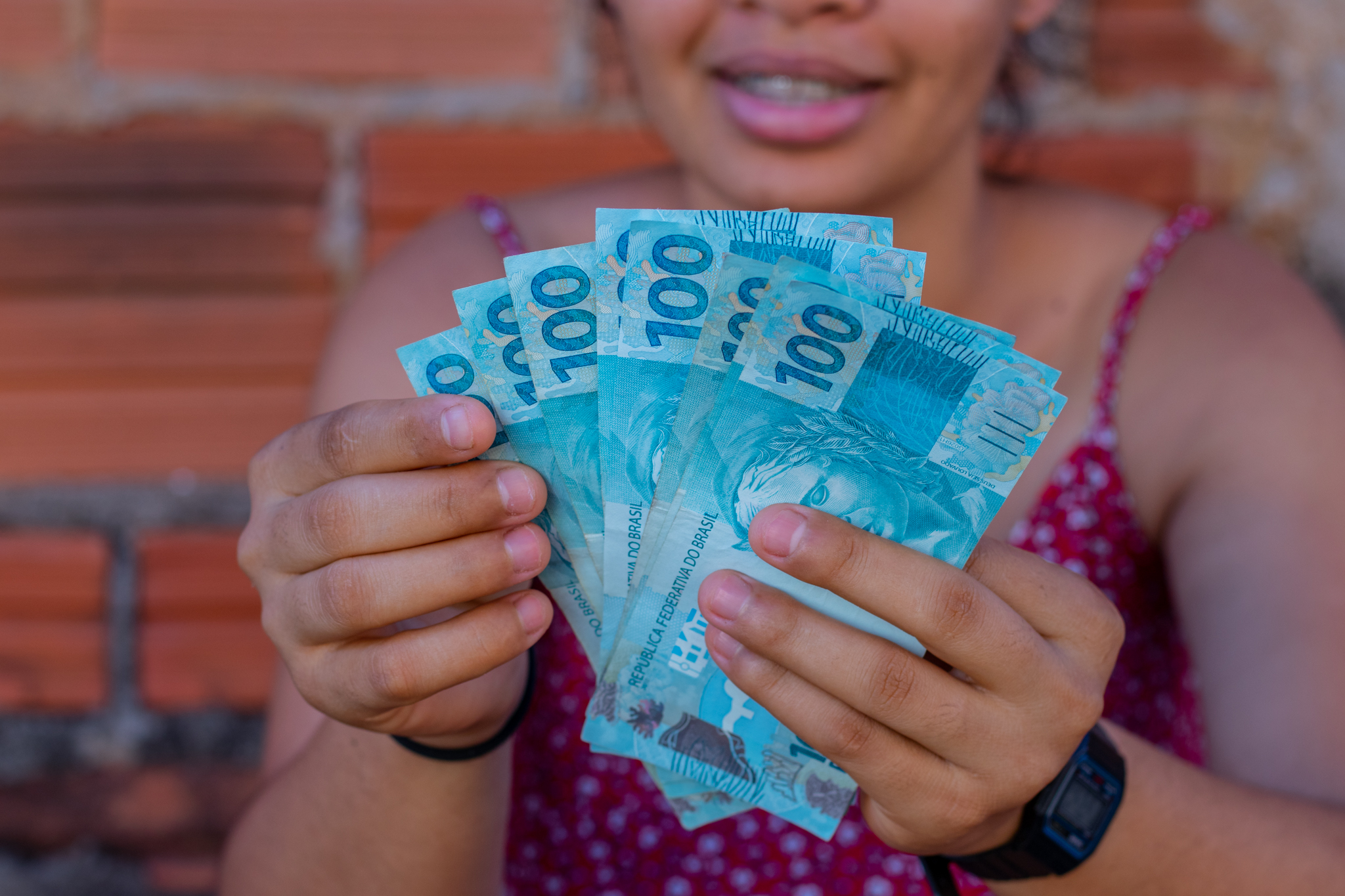 Guia dos auxílios via CPF.