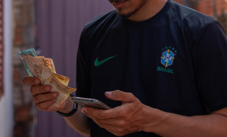 Benefícios via APP Caixa.