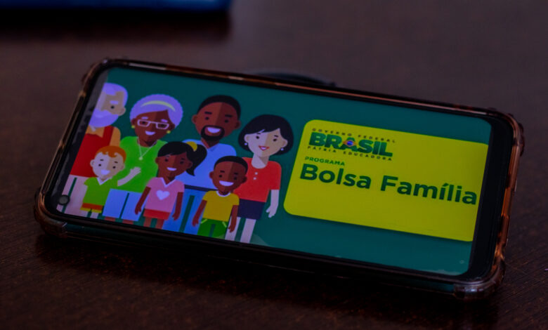 Bolsa Família.