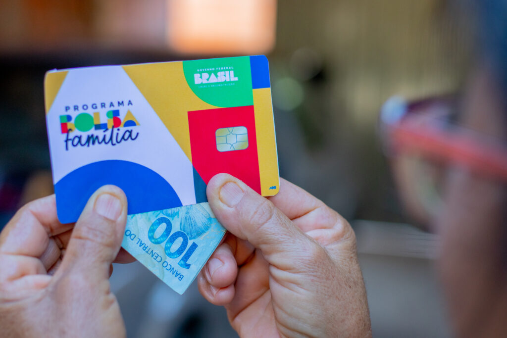 Benefício Bolsa Família.