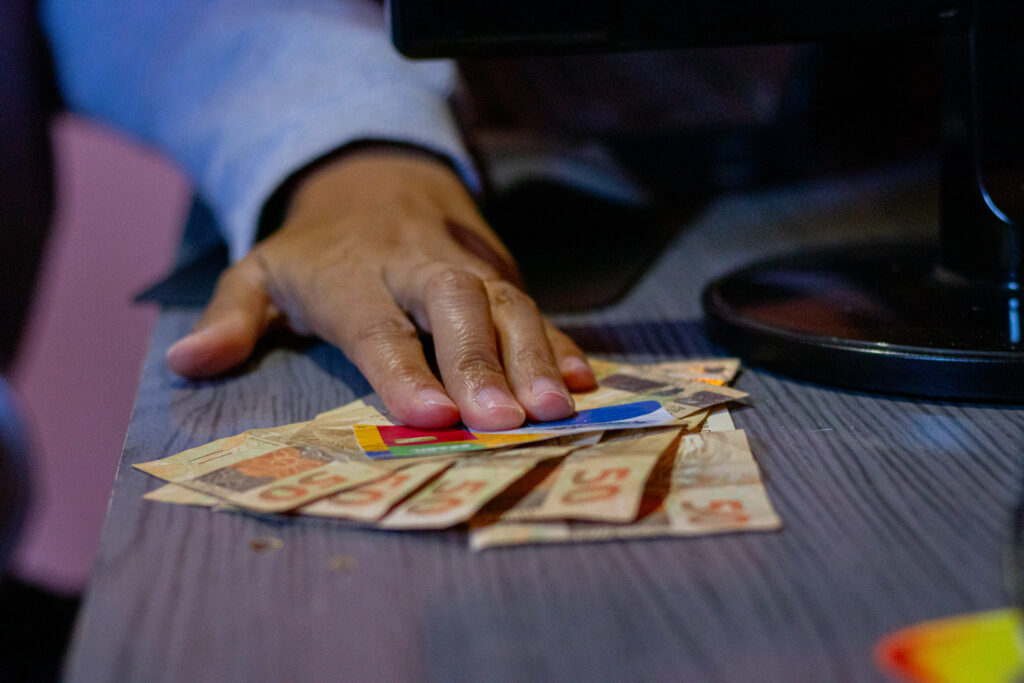 Empréstimo do Bolsa Família. 