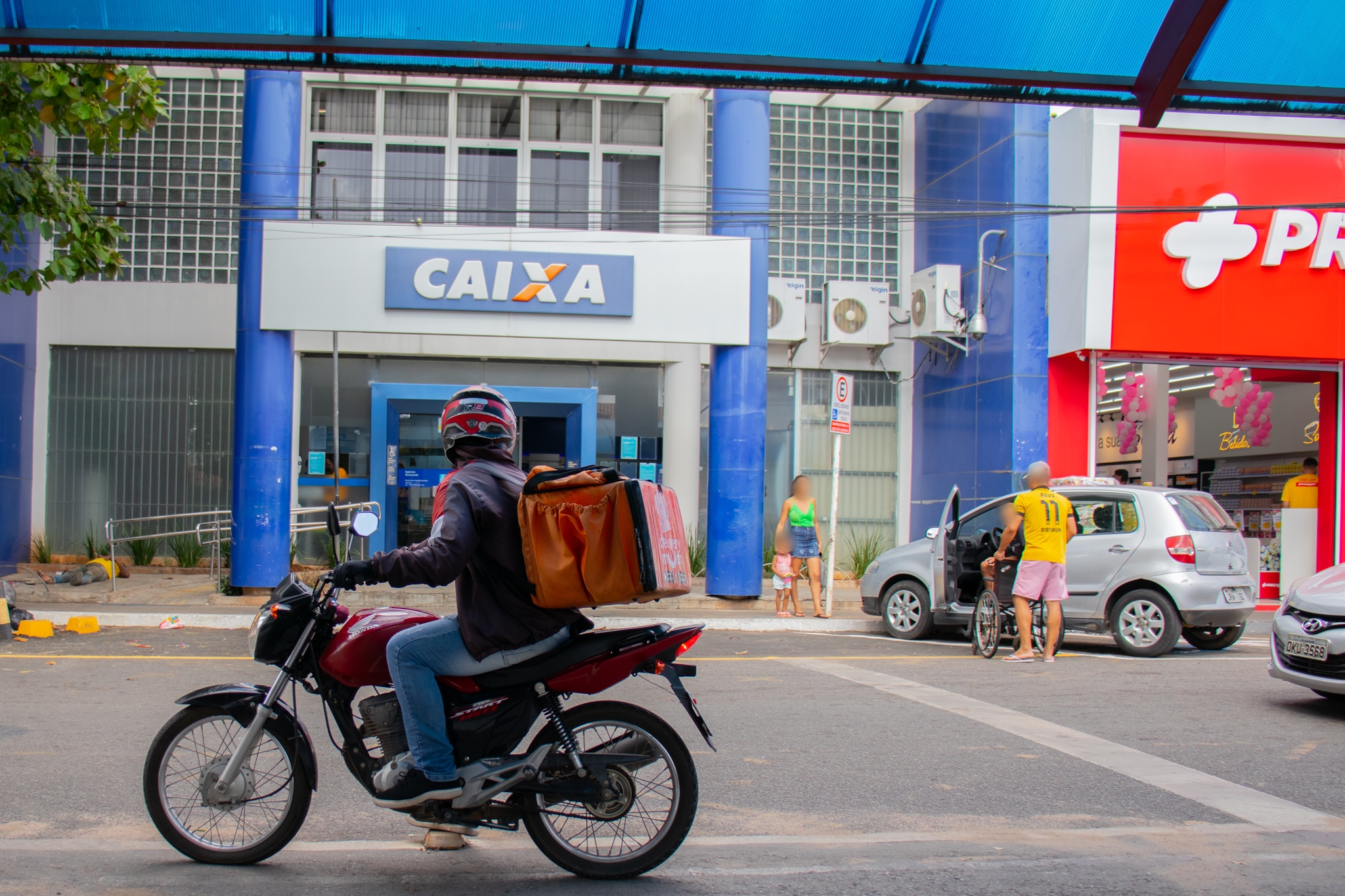Auxílio emergencial para motoristas Uber Ifood e 99.