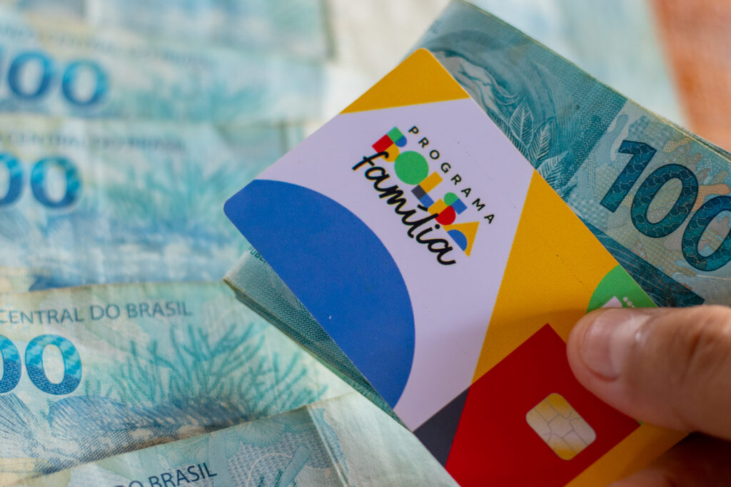 Bolsa Família.