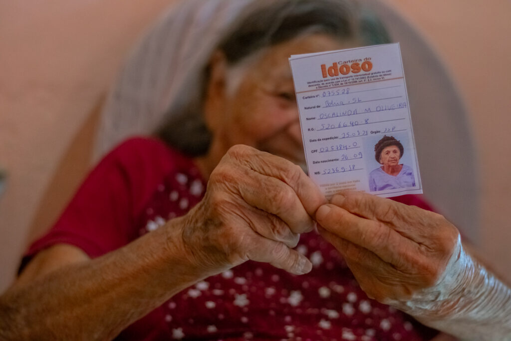 Você sabia que idosos podem ter acesso a diversos benefícios de graça? Confira!