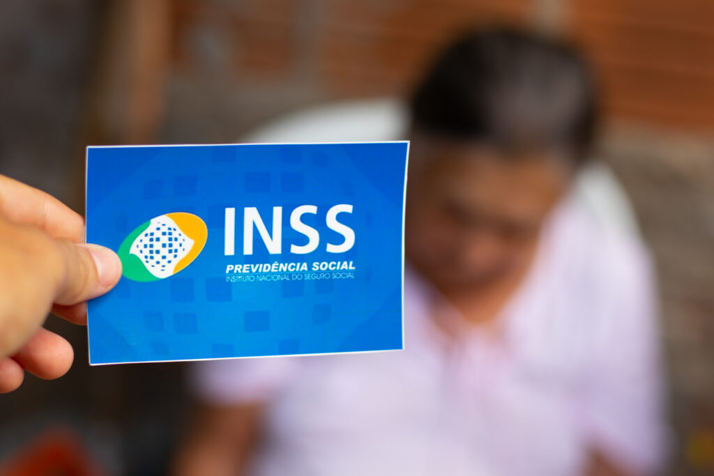 Você não quer ficar dependendo do INSS para se aposentar? Veja como conseguir!