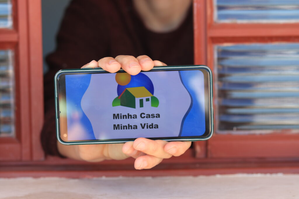 Mutirão Minha Casa Minha Vida.