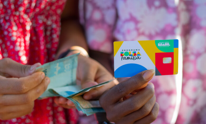 Bolsa Família.