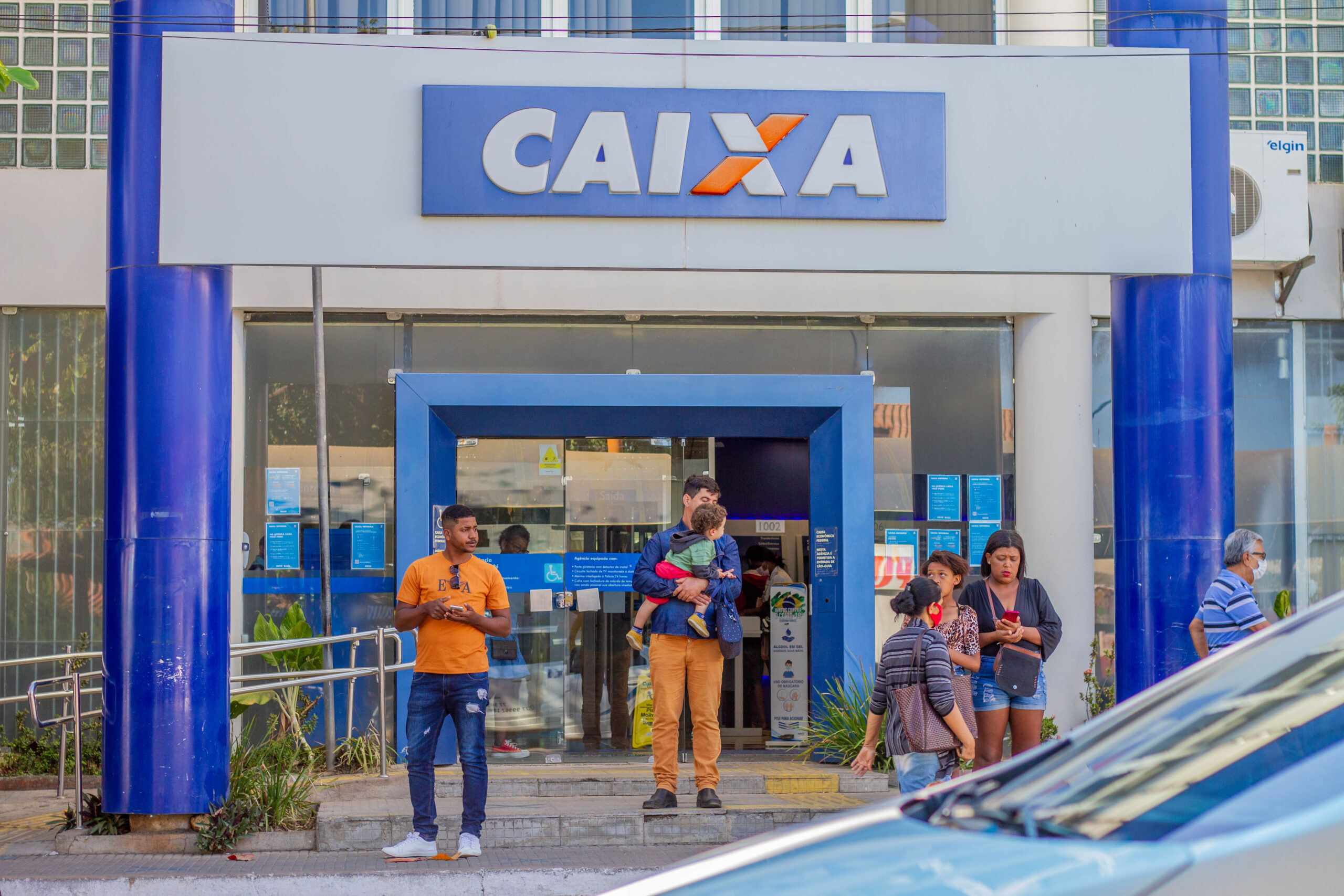 Bônus trabalhadores Caixa.
