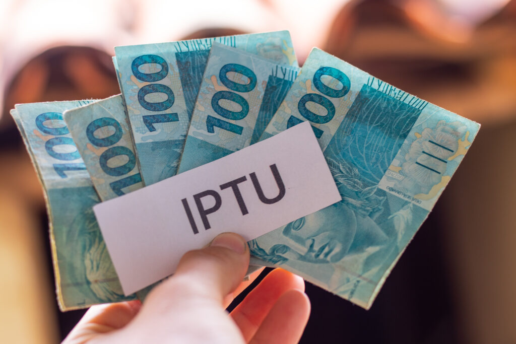 IPTU 2025. 