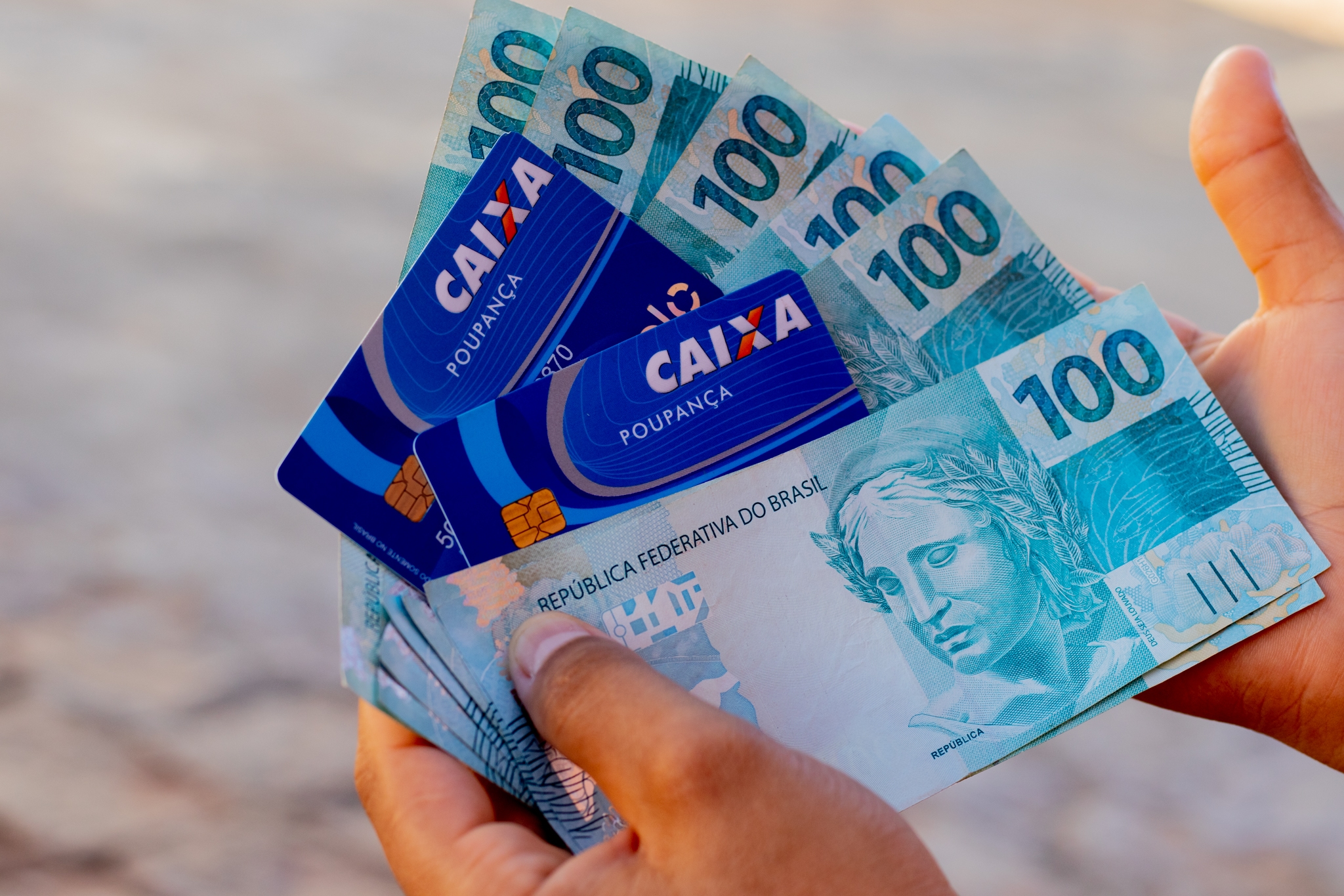 Empréstimo caixa.