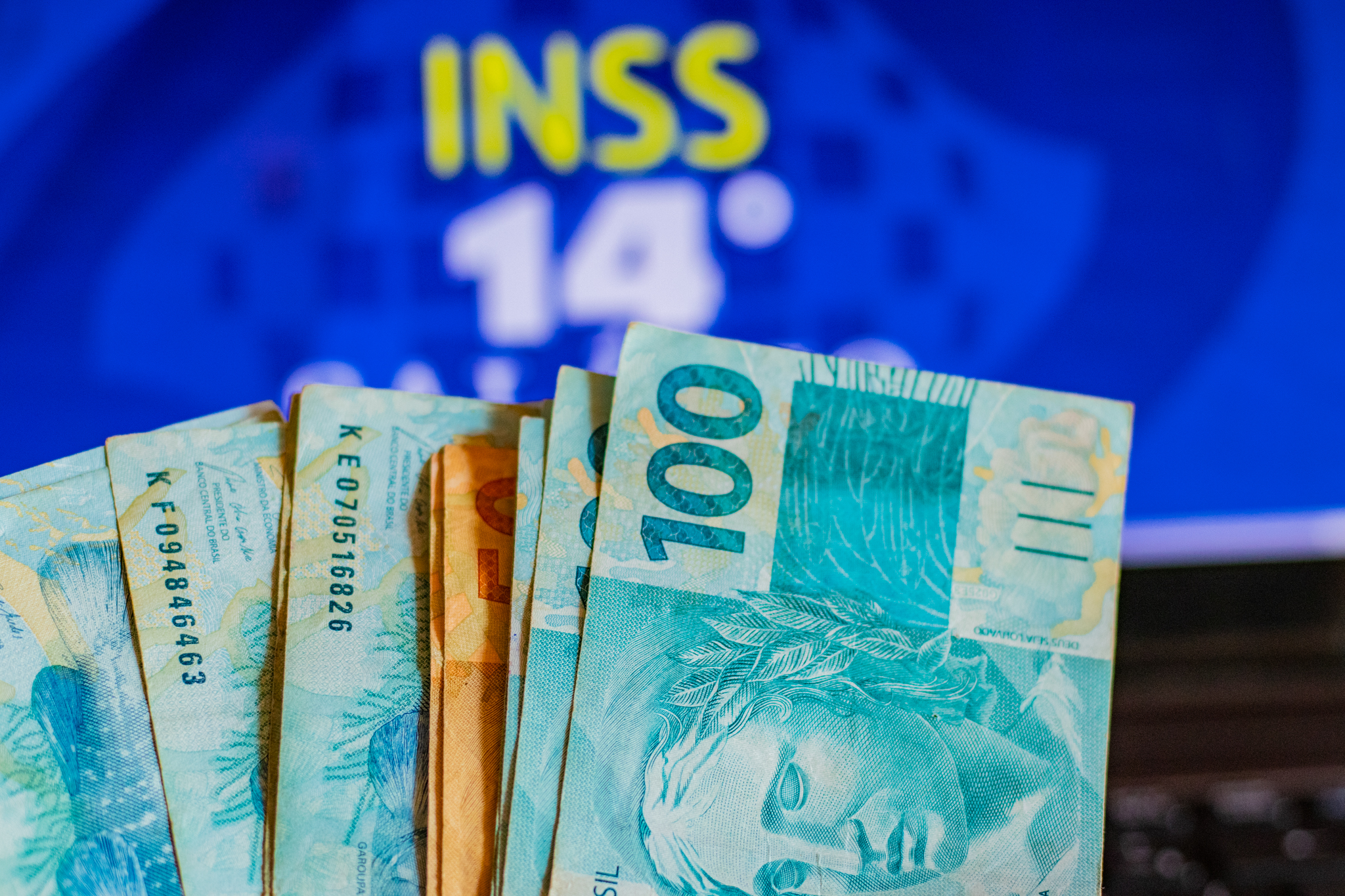 14º salário do INSS.