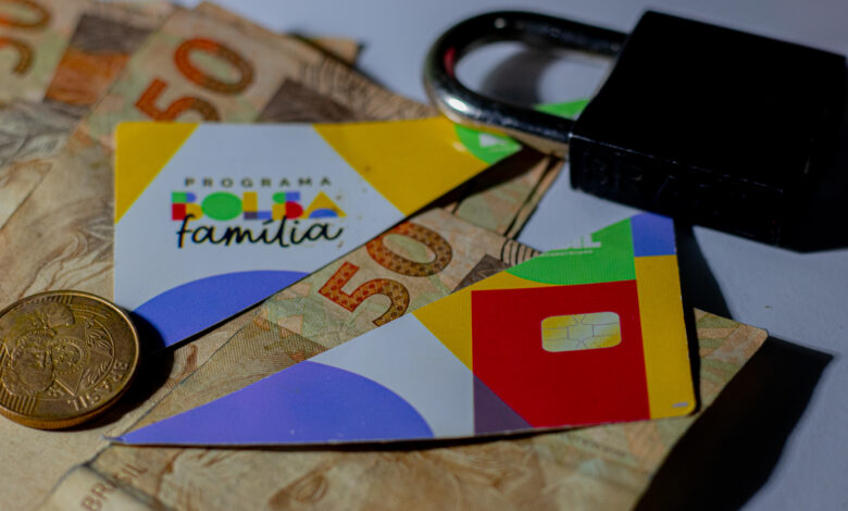 Bolsa Família.