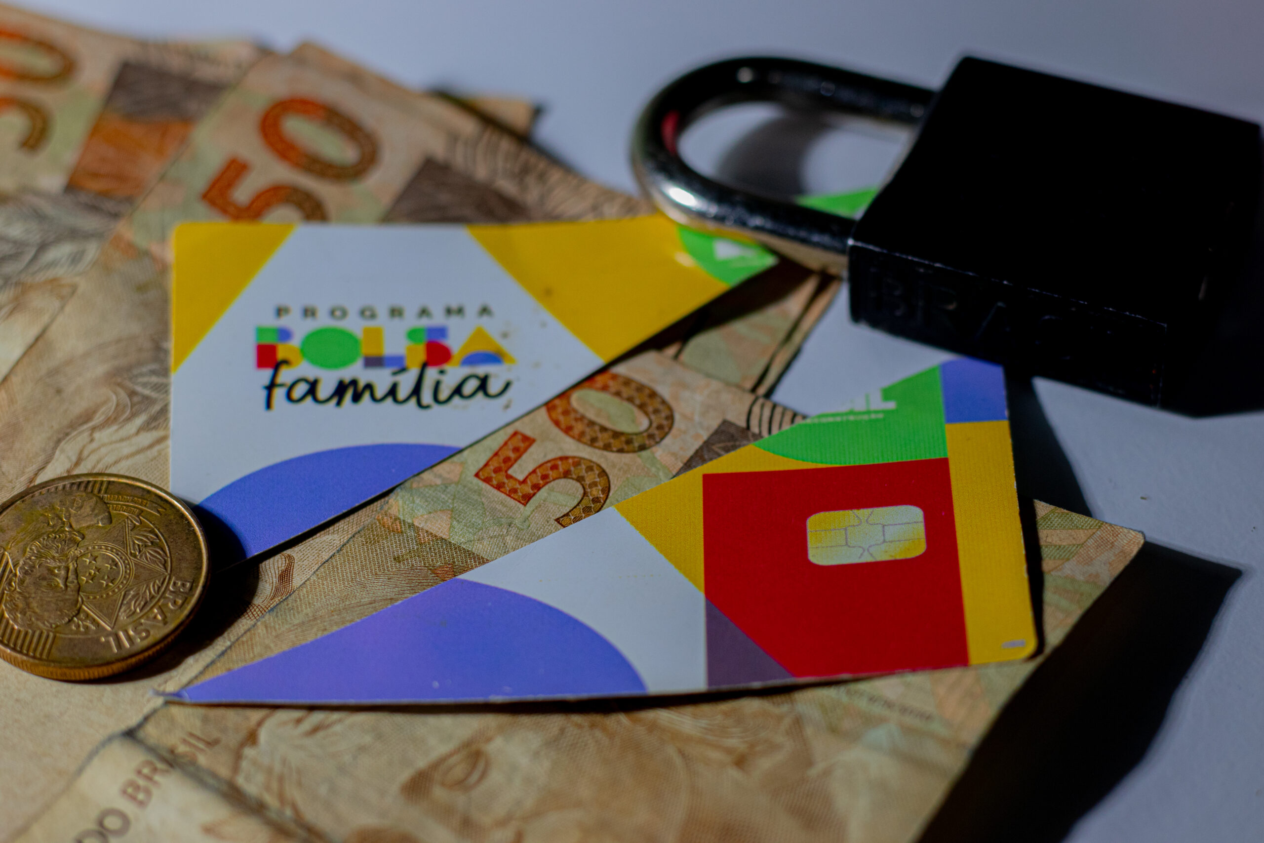 Bolsa Família.