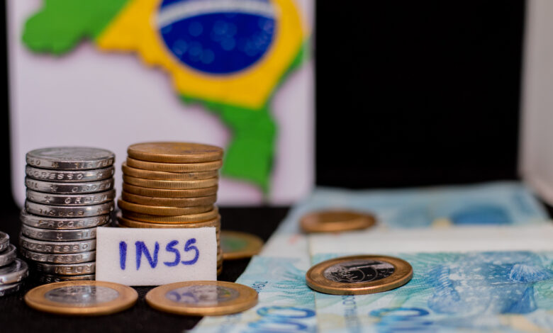 Auxílio permanente do INSS.