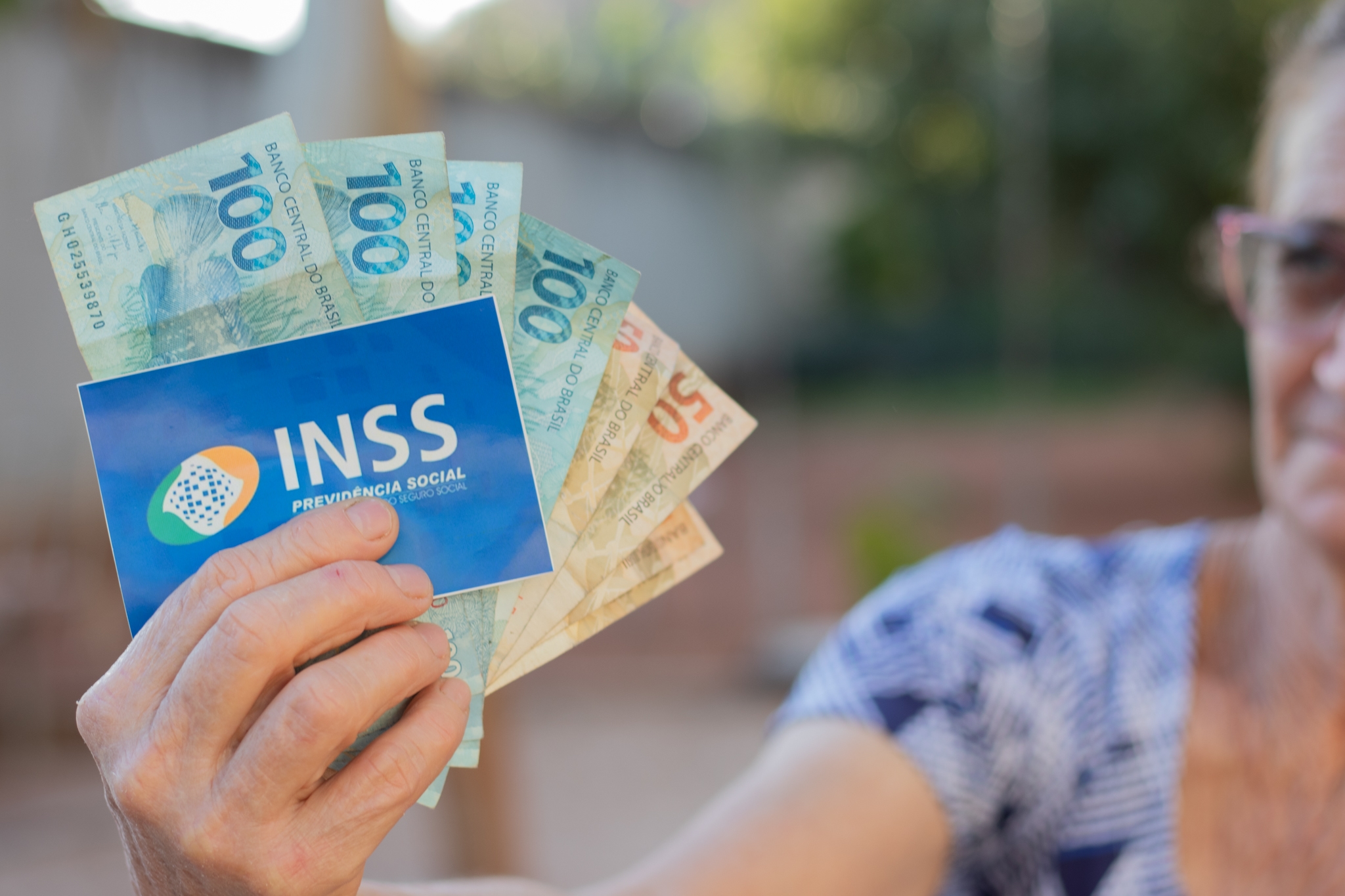 PIX extra aposentados e pensionistas do INSS.