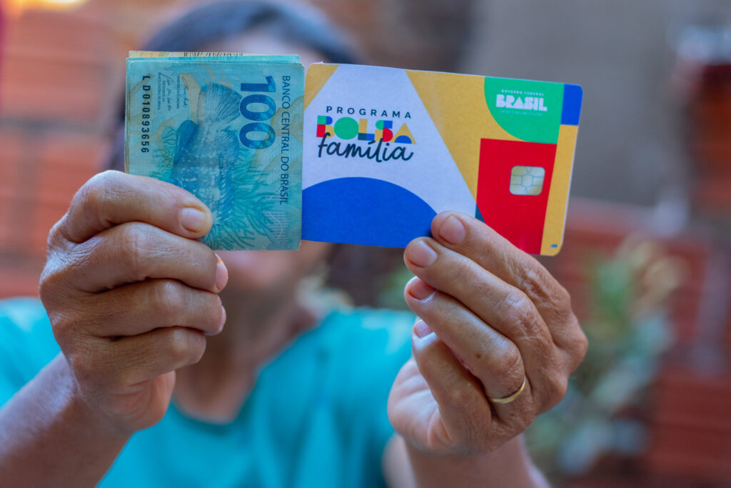 Quem pode receber R$ 250,00 do Bolsa Família em Janeiro?