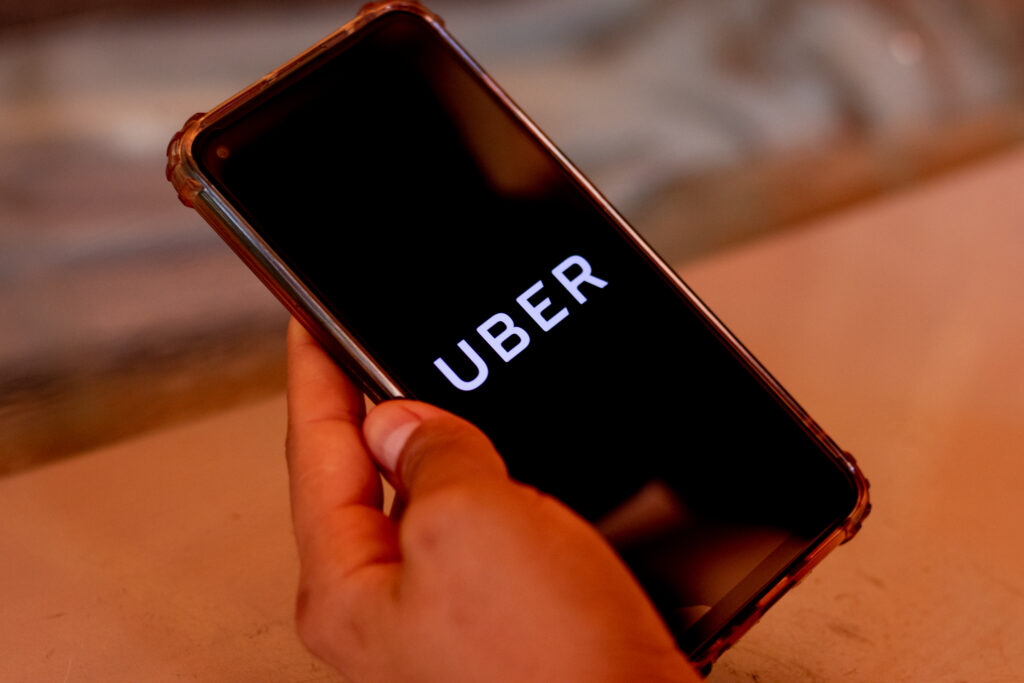 Descubra o Uber Shuttle: Um Novo Conceito de Transporte Coletivo