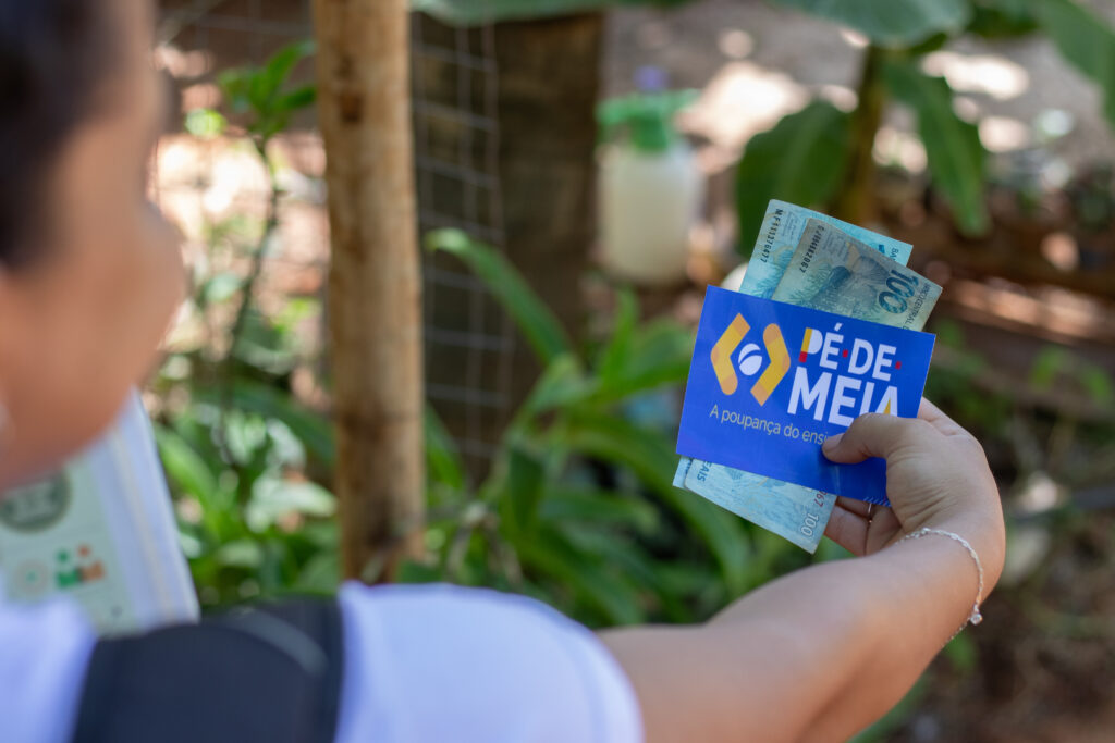 Pé-de-Meia para Estudantes: Inscrições Iniciam em 17 de Janeiro