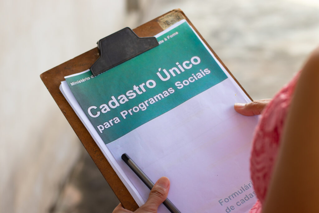 Novo Benefício: CadÚnico Libera Auxílio de Até R$ 2.490 para Famílias Inscritas