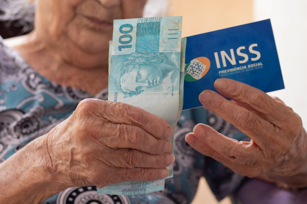 INSS Prorroga Bloqueio de Benefícios por Falta de Prova de Vida