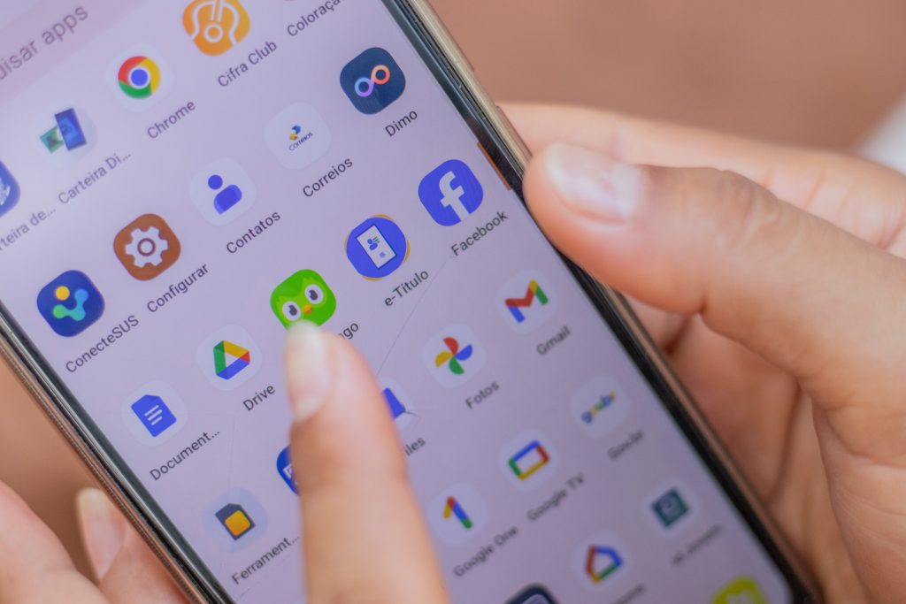 Seu celular pode estar com VÍRUS; veja como proteger seus dados