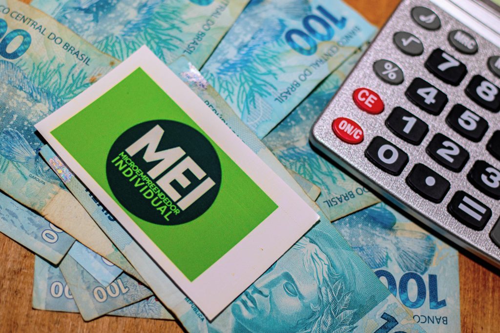 DAS-MEI: Facilitando o Acesso ao Crédito para Microempreendedores