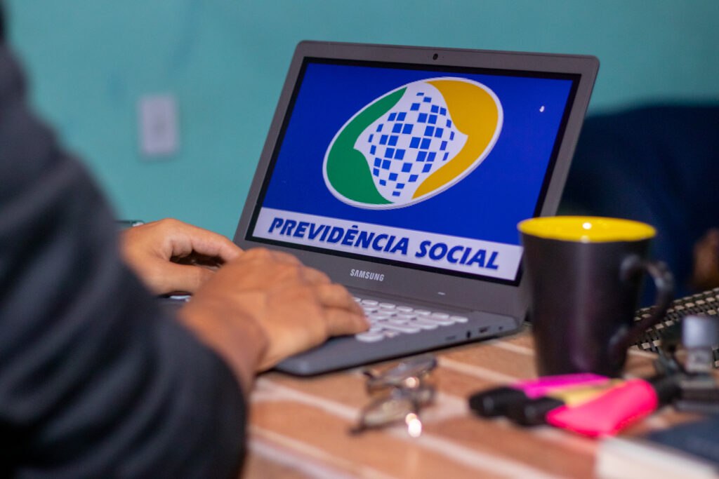 Aprenda a Consultar Seu Benefício do INSS Usando Apenas o CPF