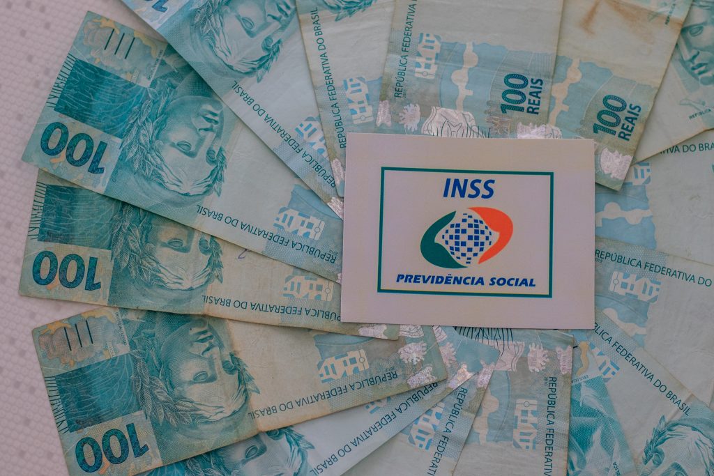 Como Solicitar Valores Não Recebidos do INSS