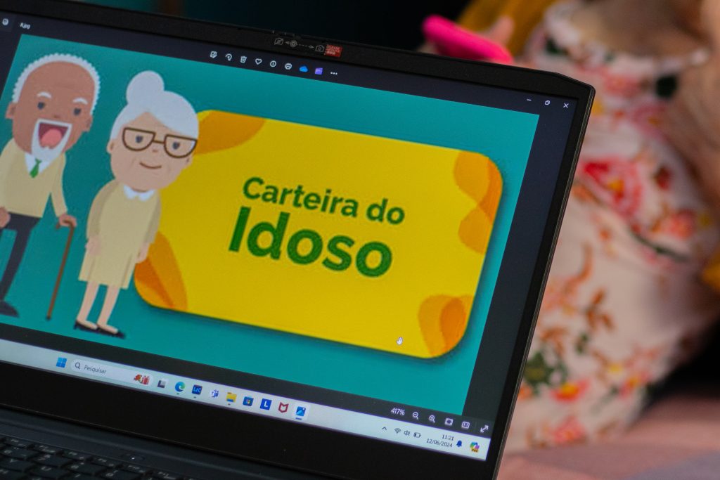 Carteira da Pessoa Idosa: Benefícios e Como Solicitar