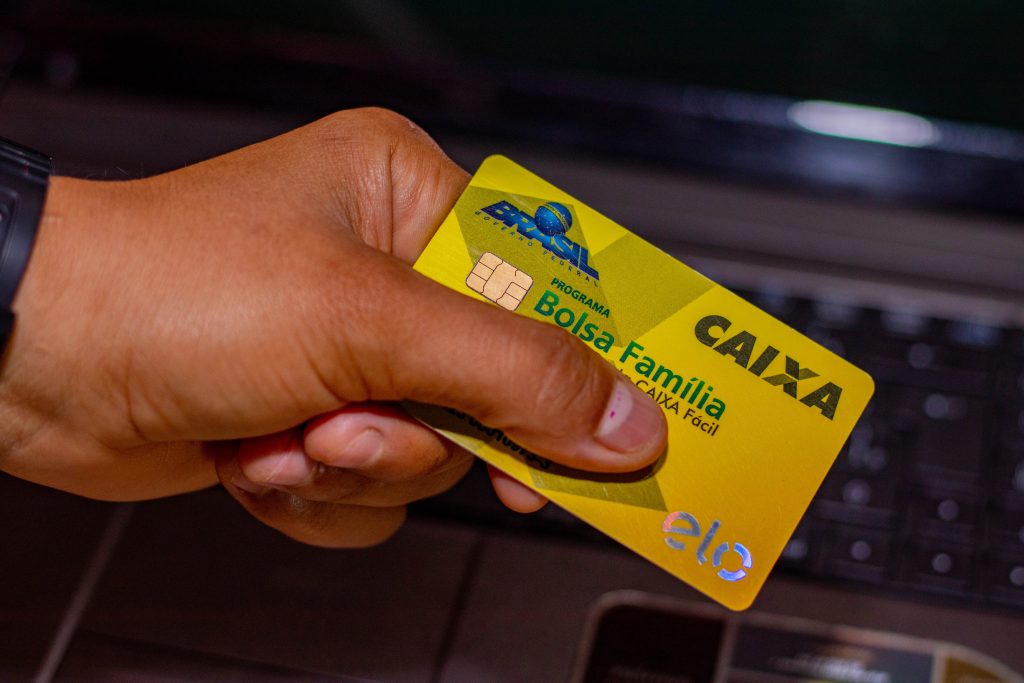 O que é NIS e como consultar para receber o Bolsa Família?