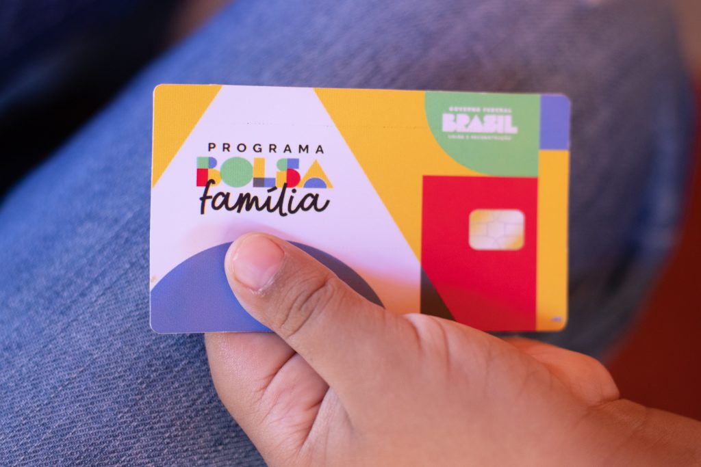 Bolsa Família 2025: Regras para Liberação, Bloqueio e Uso do Cartão