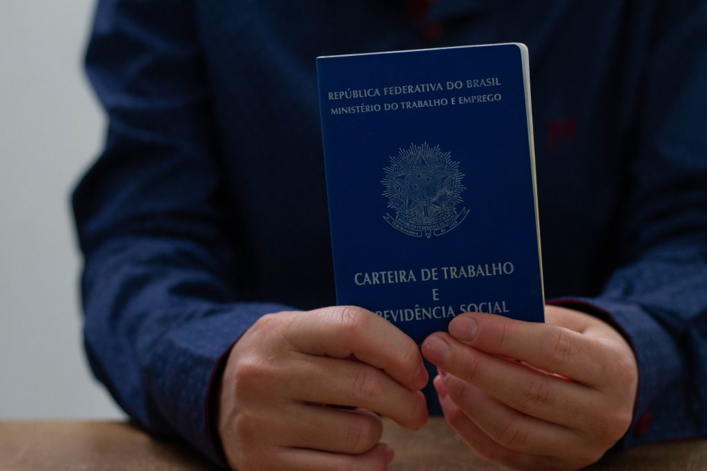 Direitos do Trabalhador na Rescisão e Funcionamento do TRCT