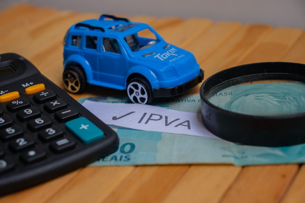 Descontaço no IPVA! Veja como pagar o tributo com 10% de desconto antes do prazo final