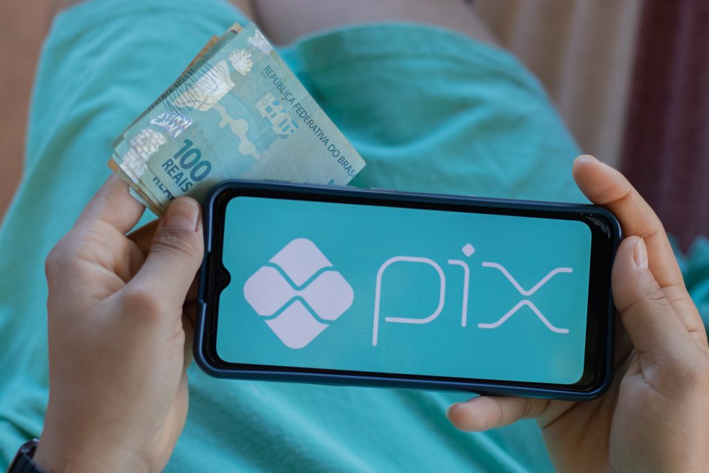 PIX de R$ 100 MIL: Como Participar dos Sorteios Estaduais