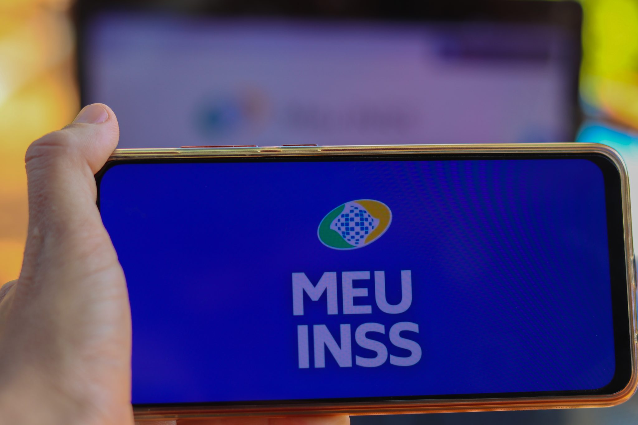 INSS Alertando sobre Fake News Relacionadas à Aposentadoria