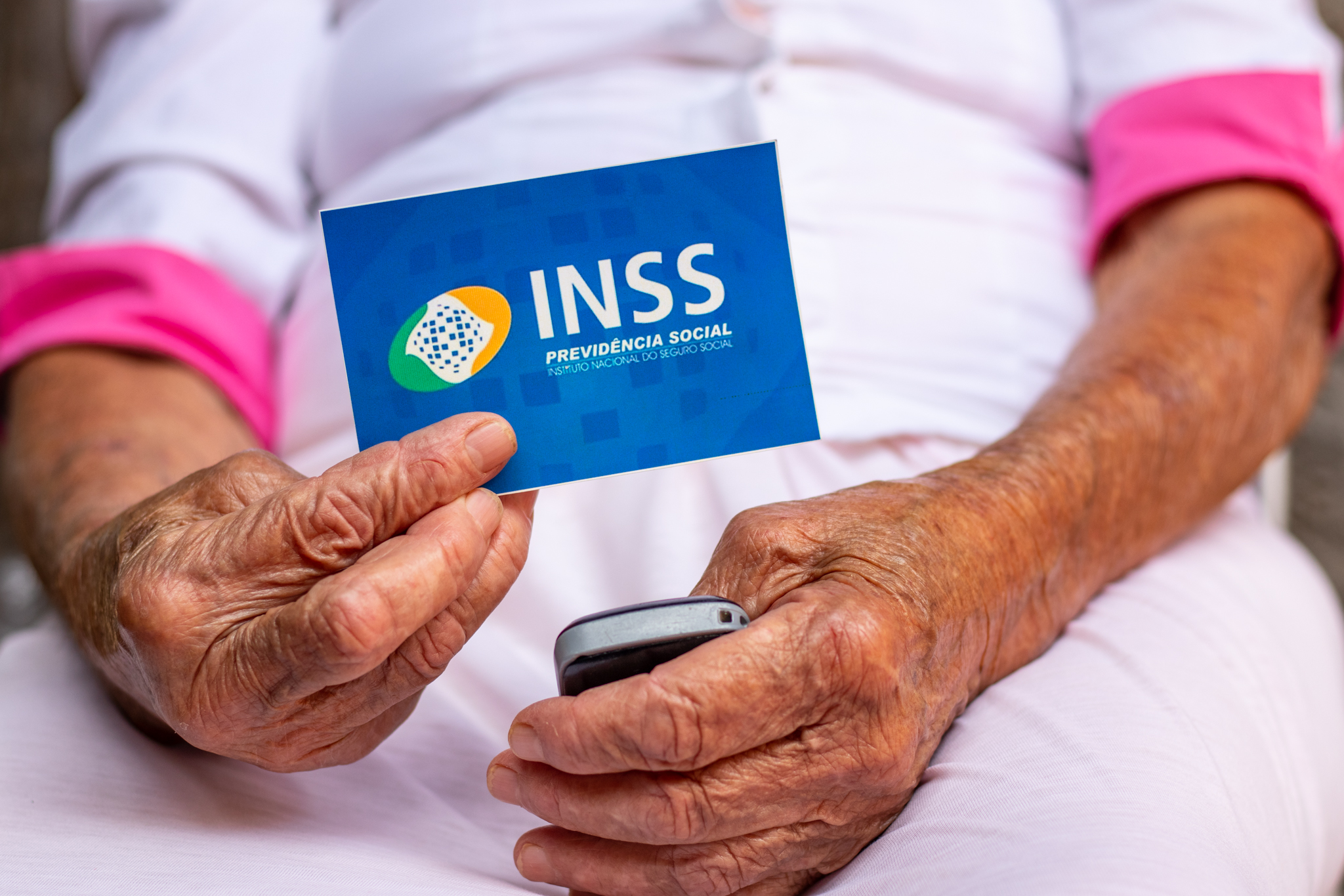 Idosos Podem Sacar Antecipadamente Benefícios do INSS