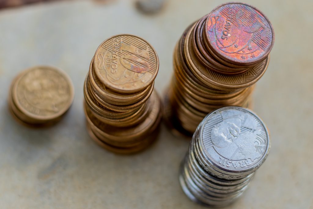 Você tem moedas de 10 centavos guardadas? Elas podem valer um bom dinheiro