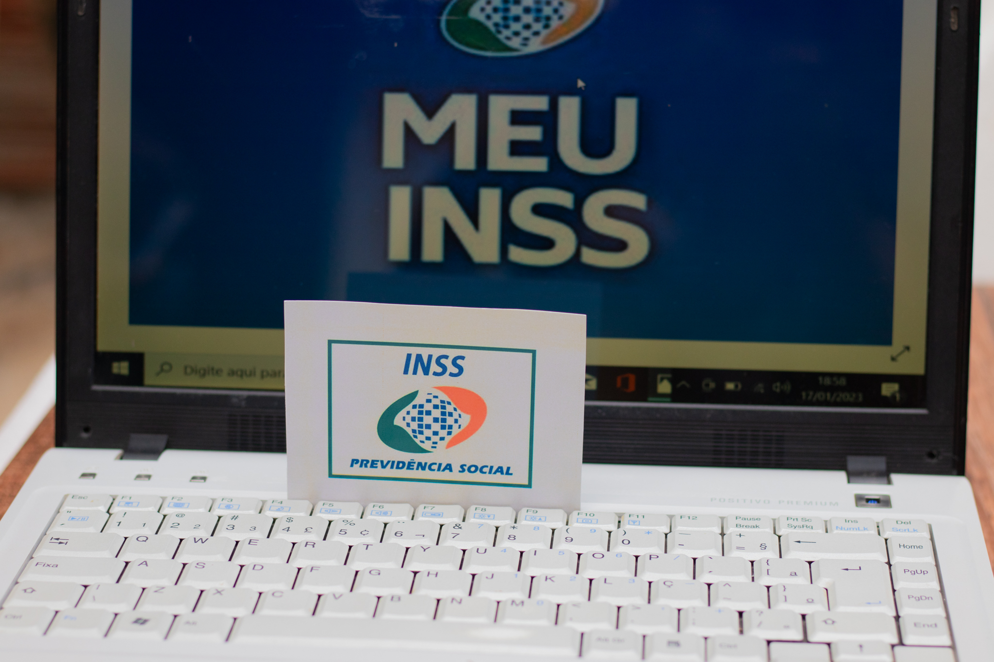 Cuidado: o INSS Pode Suspender Seus Benefícios por ESTES Motivos!