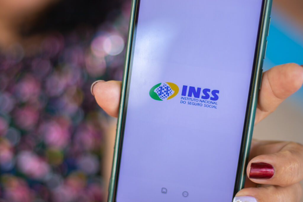 INSS Alerta Sobre Fraudes: Como Reconhecer e Buscar Atendimento Seguro
