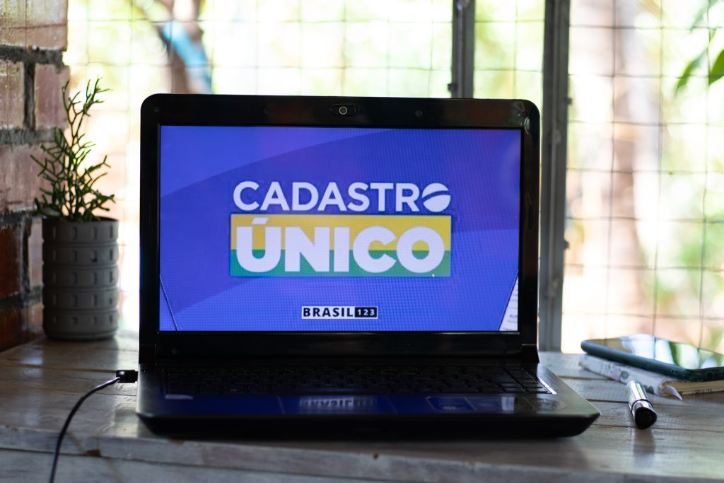 Oportunidade para Estudantes: R$ 1.000 pelo CadÚnico