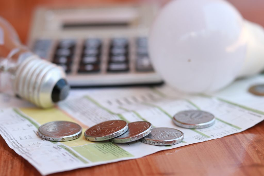 Medida do governo controla aumento de tarifas e mantém descontos para consumidores