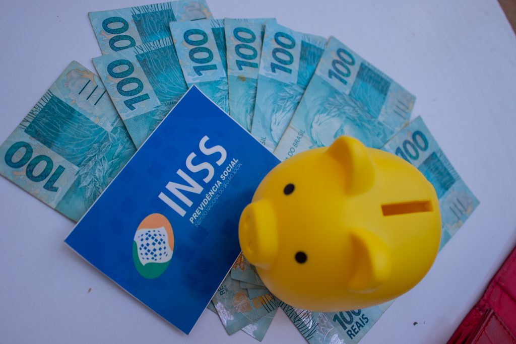 Beneficiários do INSS Podem Receber Pagamento Antecipado