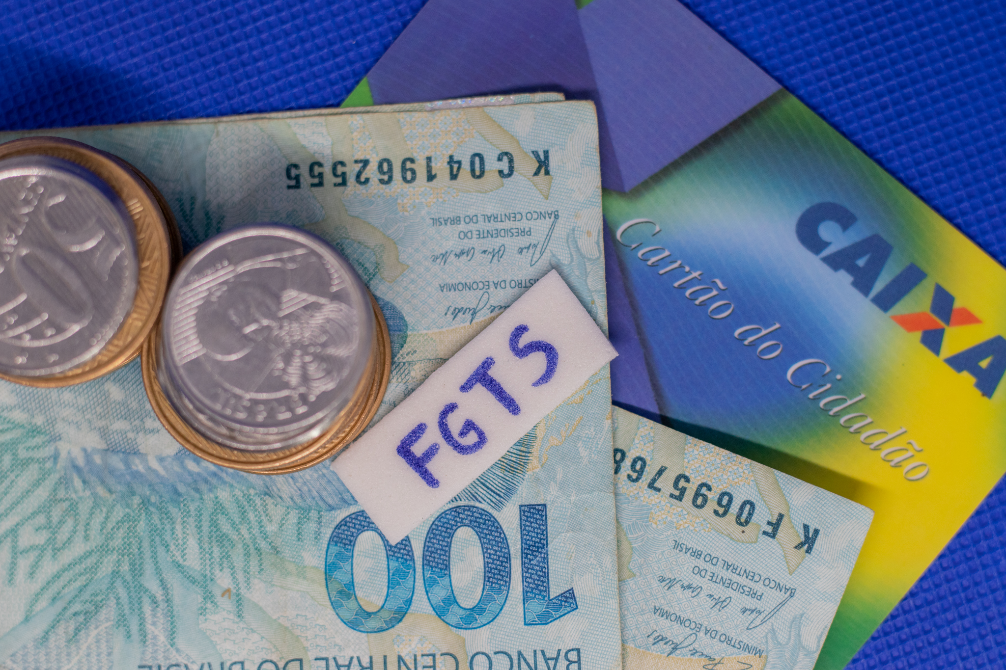 Deu Ruim? 9 Milhões de Trabalhadores Não Podem Retirar Todo o Saque-Aniversário