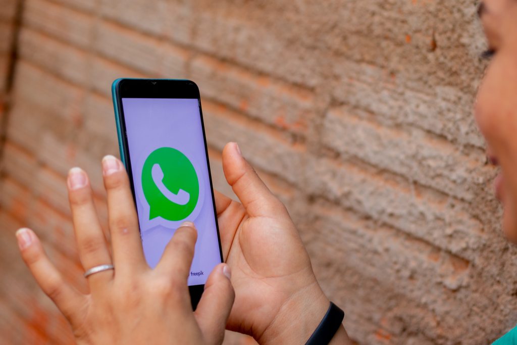 Celulares que perderão suporte ao WhatsApp em 2025