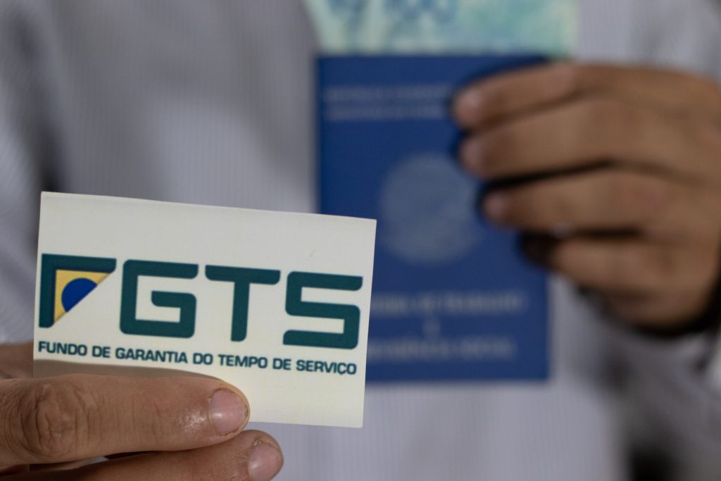Trabalhadores Agora Podem Sacar Até R$ 3 Mil do FGTS: Veja Como Aproveitar essa Chance