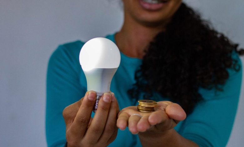 Desconto na Conta de Luz: Como Funciona a Tarifa Social