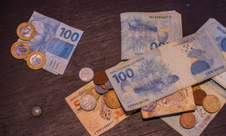 Dinheiro Extra para Aposentados do INSS: Quem Tem Direito?