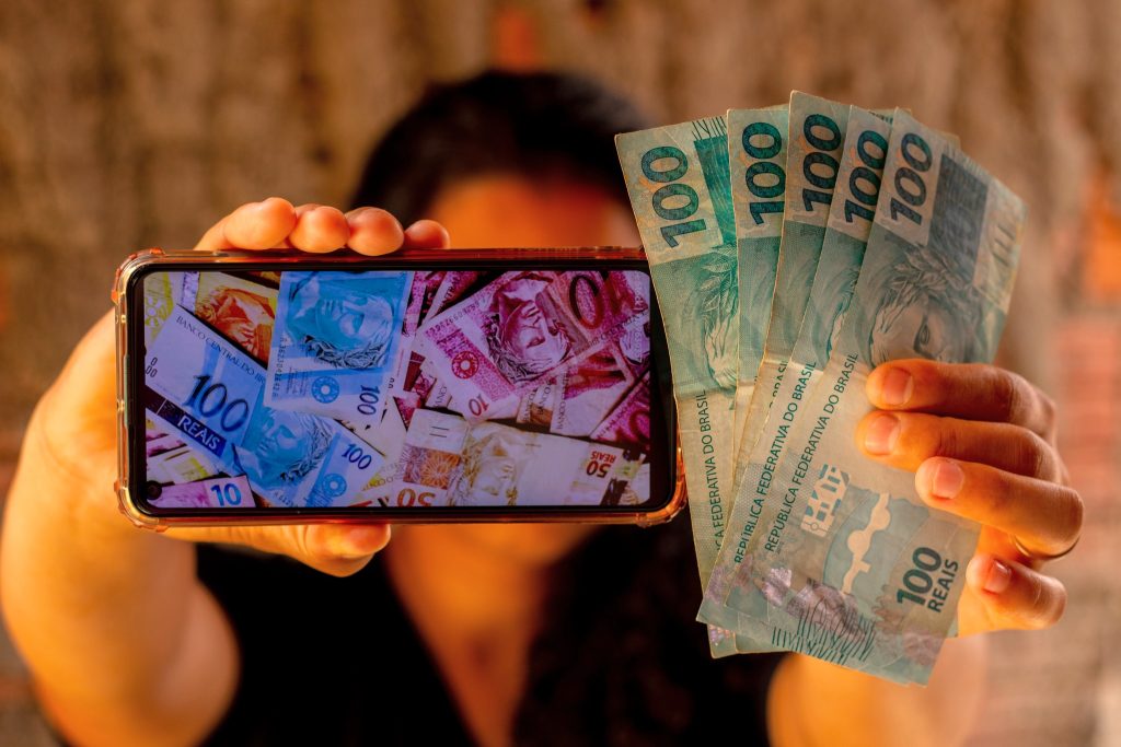 CPF na Nota: Prêmios de até R$ 200 Mil e Como Participar