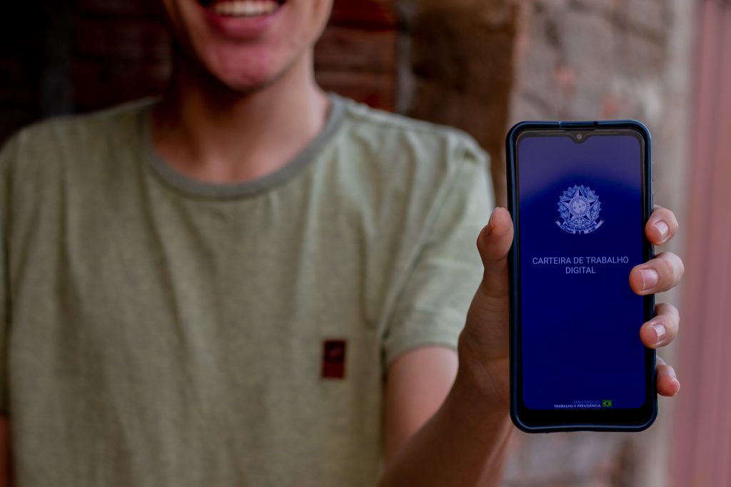 Carteira de Trabalho Digital: O Que Você Precisa Saber