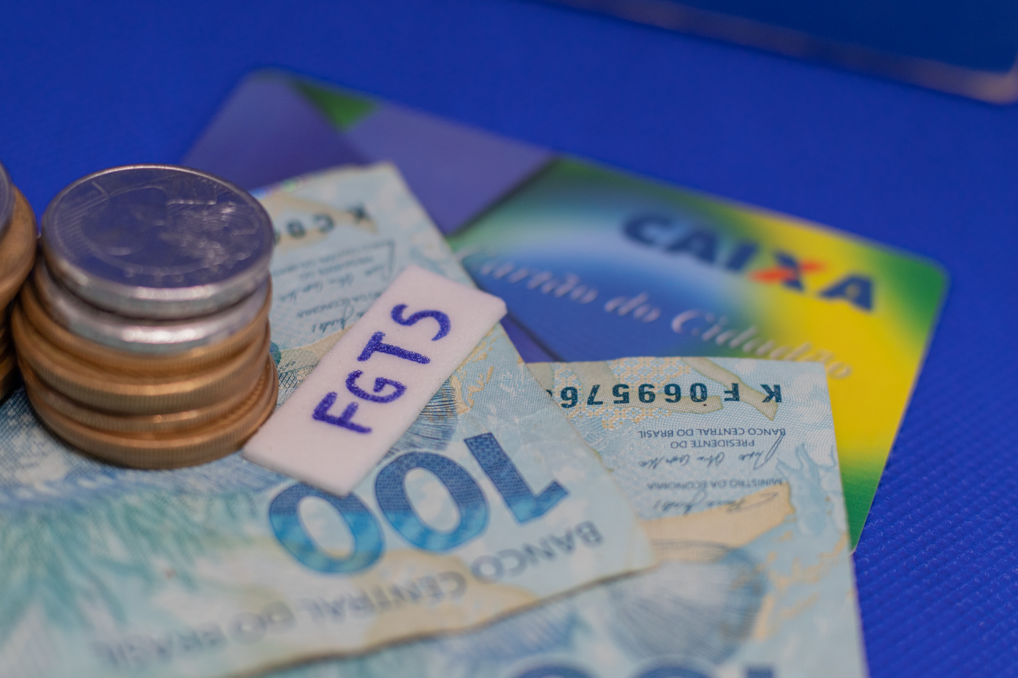 Quem Sacar o FGTS Retido Vai Perder o Saque-Aniversário?